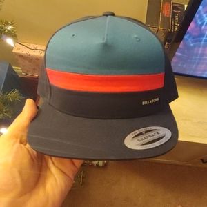 Men's Brand new snapback Billabong hat.
